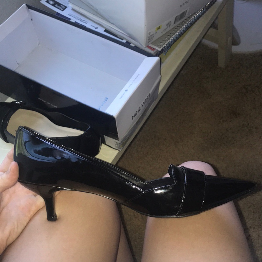 Nine West low black heels